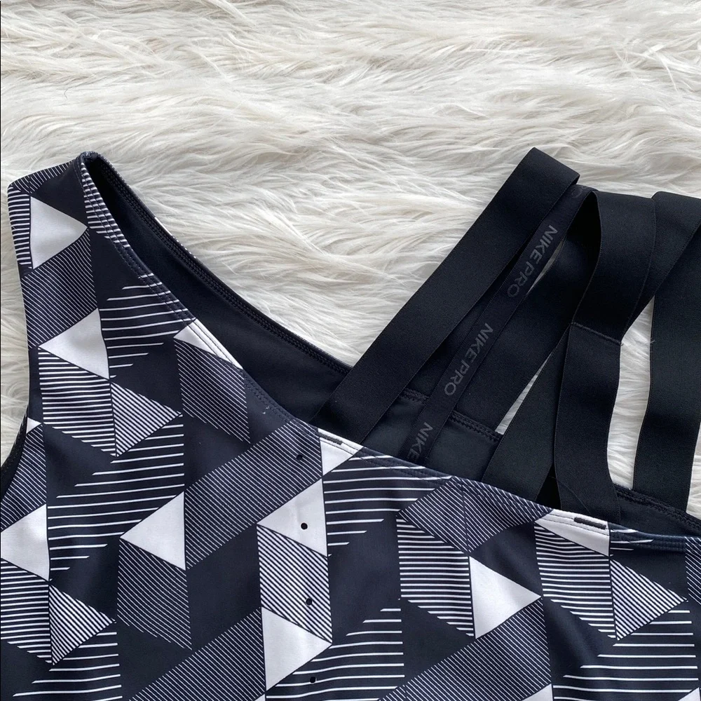 Nike | Serena Design Crew Tennis Top - Picture 6 of 10